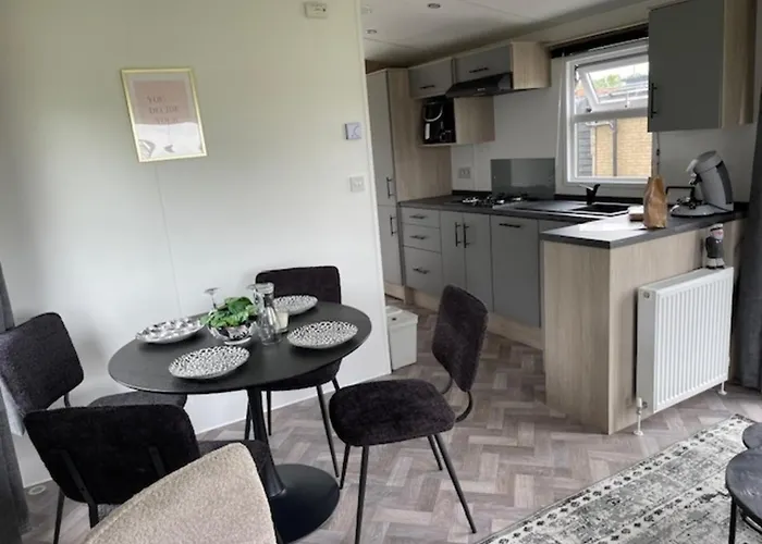 Nr 90 Neues, Ruhiges Direkt Am Wattenmeer, Hundefreundlich, Komplett Eingezaeunt * Westerland